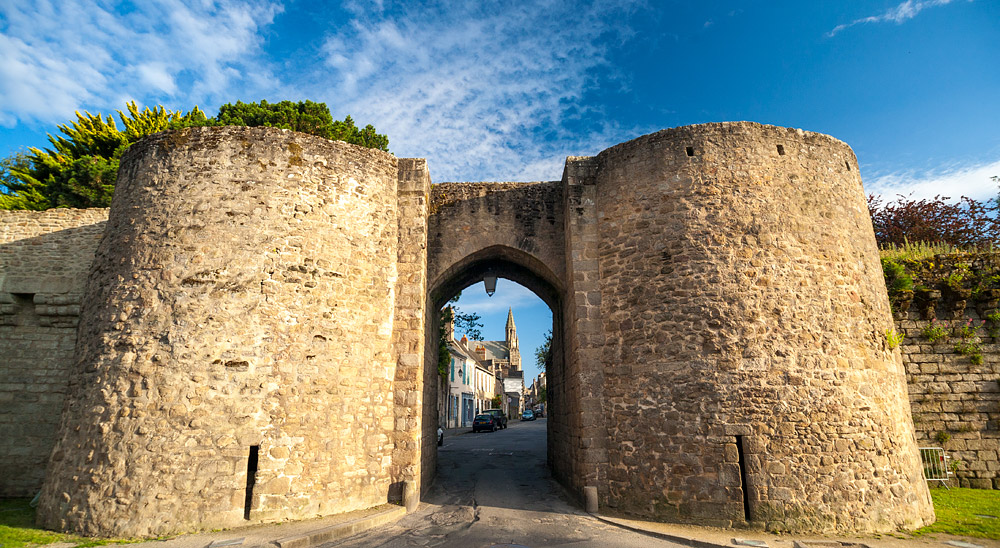 Guerande walls and gate