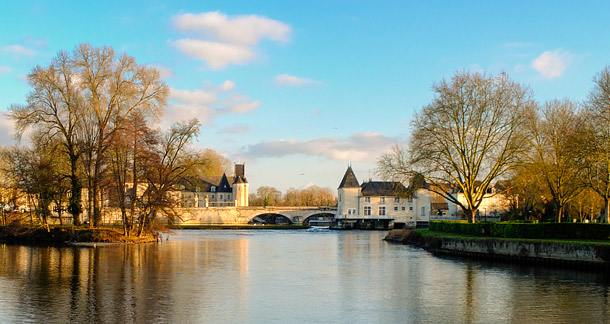 La Fleche Loir river