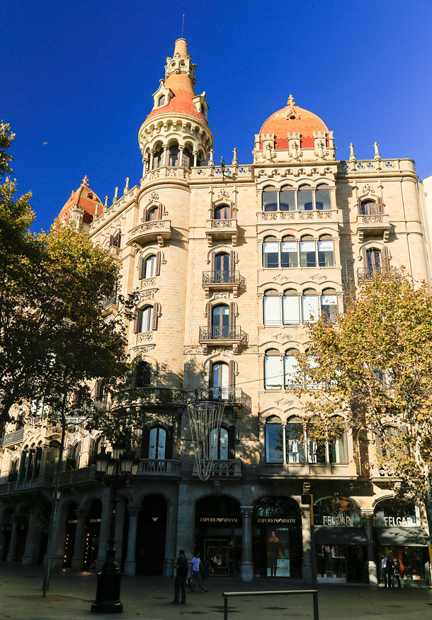 Barcelona - Gaudi architecture