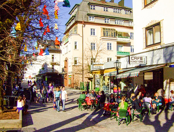 Zell am See town cafes