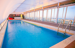 The Baia's handy rooftop pool.